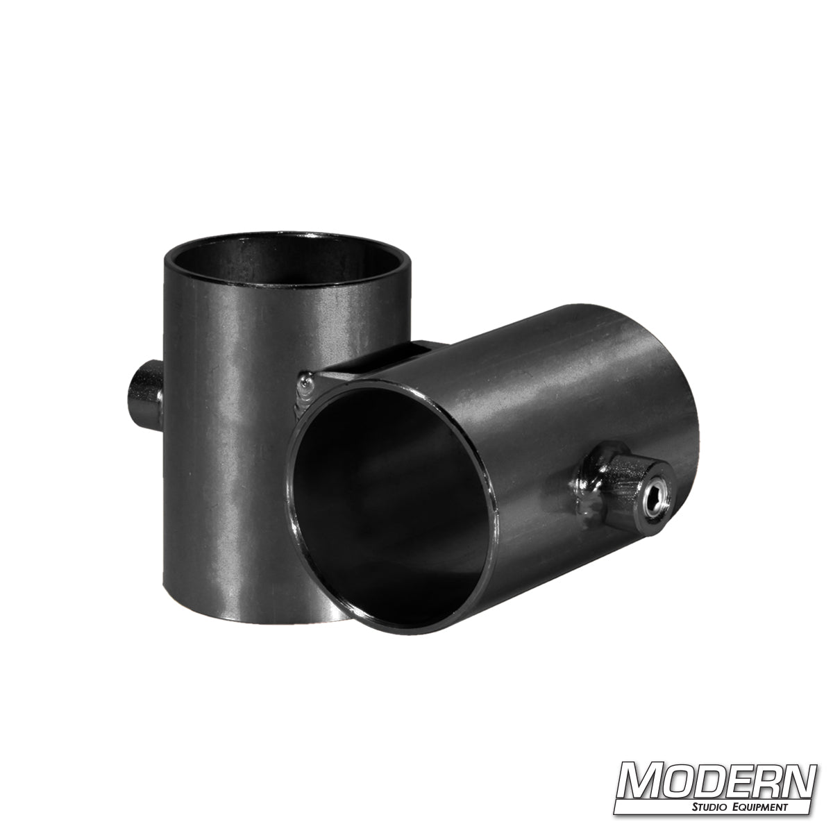 A black metal 90° bracket joining two pieces of 1-1/2" Schedule 40 aluminum Speed-Rail.